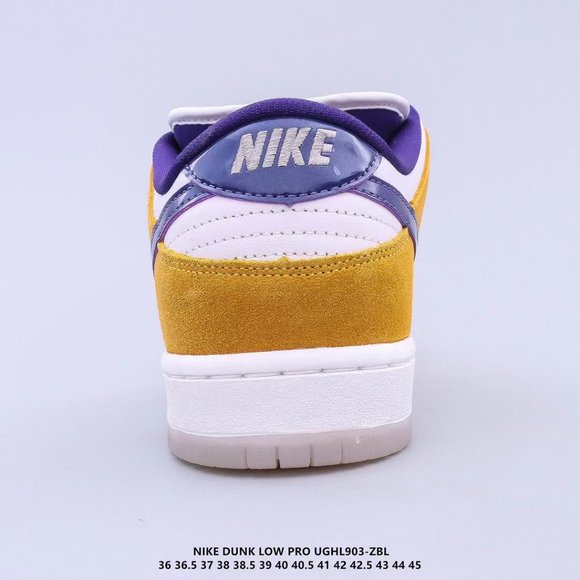 Athletic_Shoes